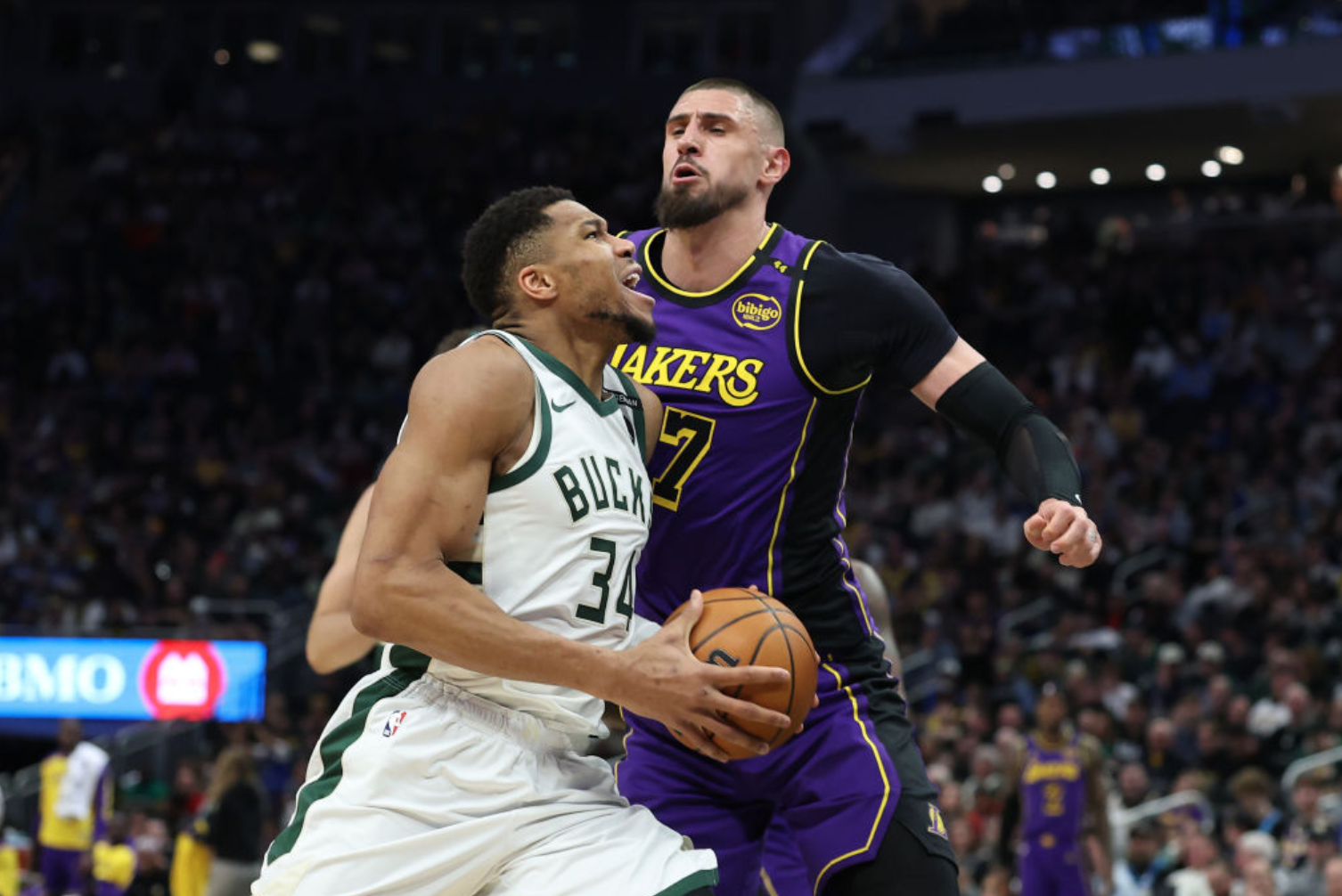 Лейкерс з Ленем програли Мілуокі, Голден Стейт розгромив Сакраменто